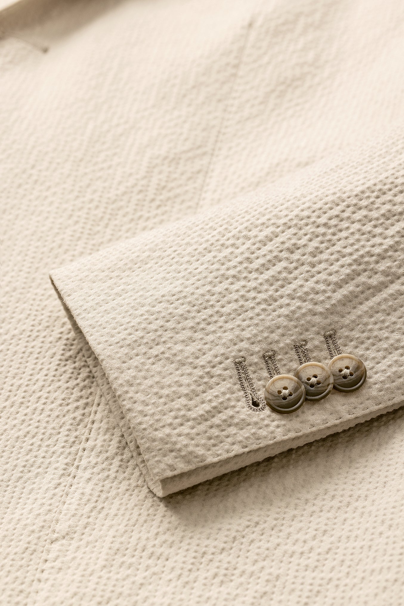 Seasonal Cloths - Casual Suits